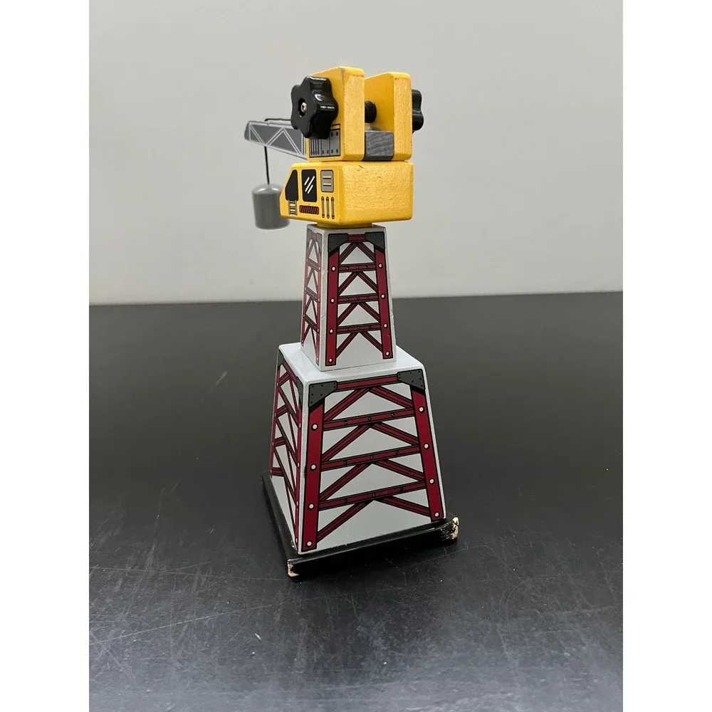 Brio Thomas the Train Wooden Tower Crane Toy Magnetic Hoist Construction 10.5in